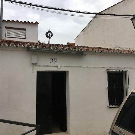 Agradable Casa Rural Con Suelos De Madera Santa Olalla del Cala Zewnętrze zdjęcie